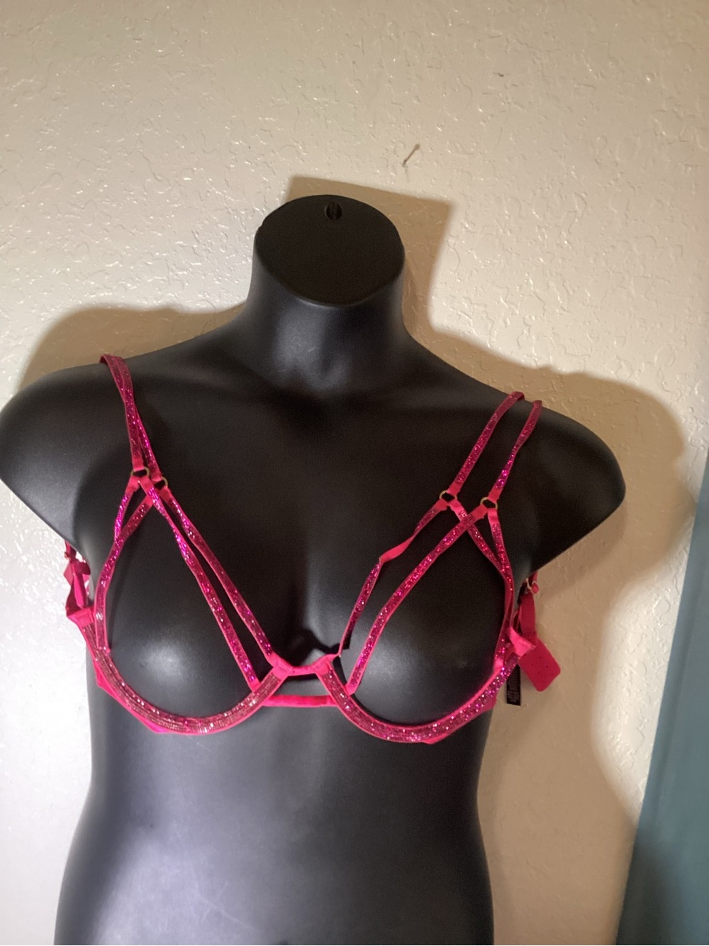 Victoria's Secret Hot Pink Strappy Glitter Underwire Bra